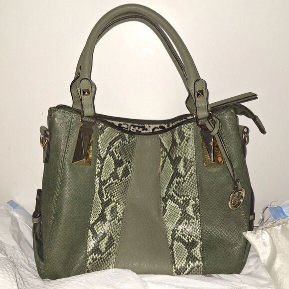 A Jessica Simpson Green Snake Pattern Handbag Satchel Reptile Textured As-Is - Picture 1 of 13
